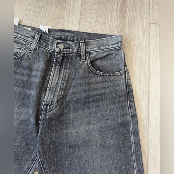 Levi's 551 Z Gray Authentic Straight Jeans 👖🩶

*NEW WITH TAGS 🏷️ - Picture 10 of 13